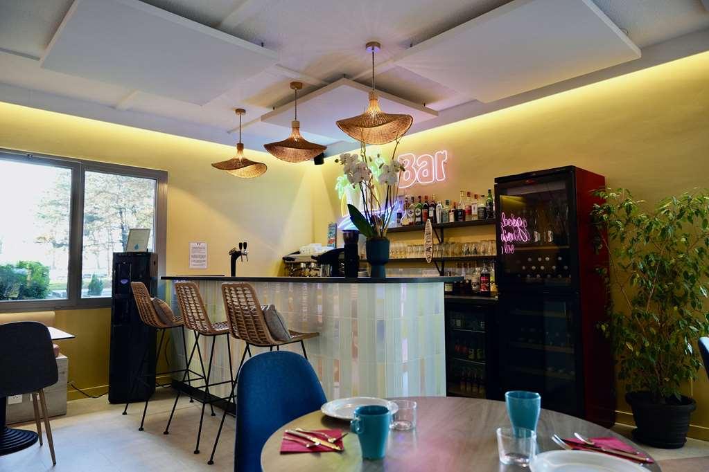 Sure Hotel By Best Western Biarritz Aeroport Anglet Restaurant foto